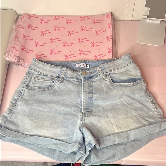 Rue21 Light Blue Denim Women's Shorts - Picture 1 of 6